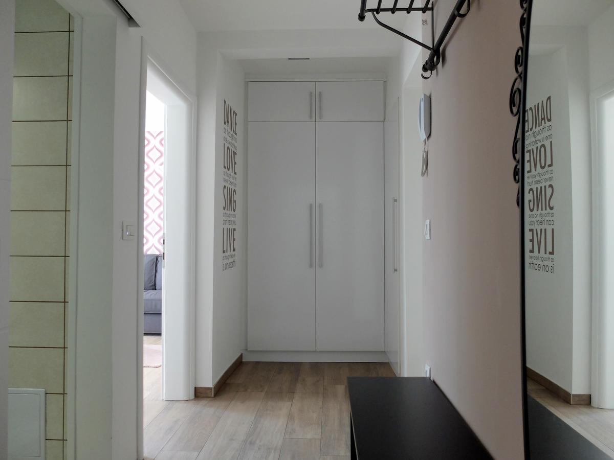 Garni Hotel Azur Любляна Екстер'єр фото